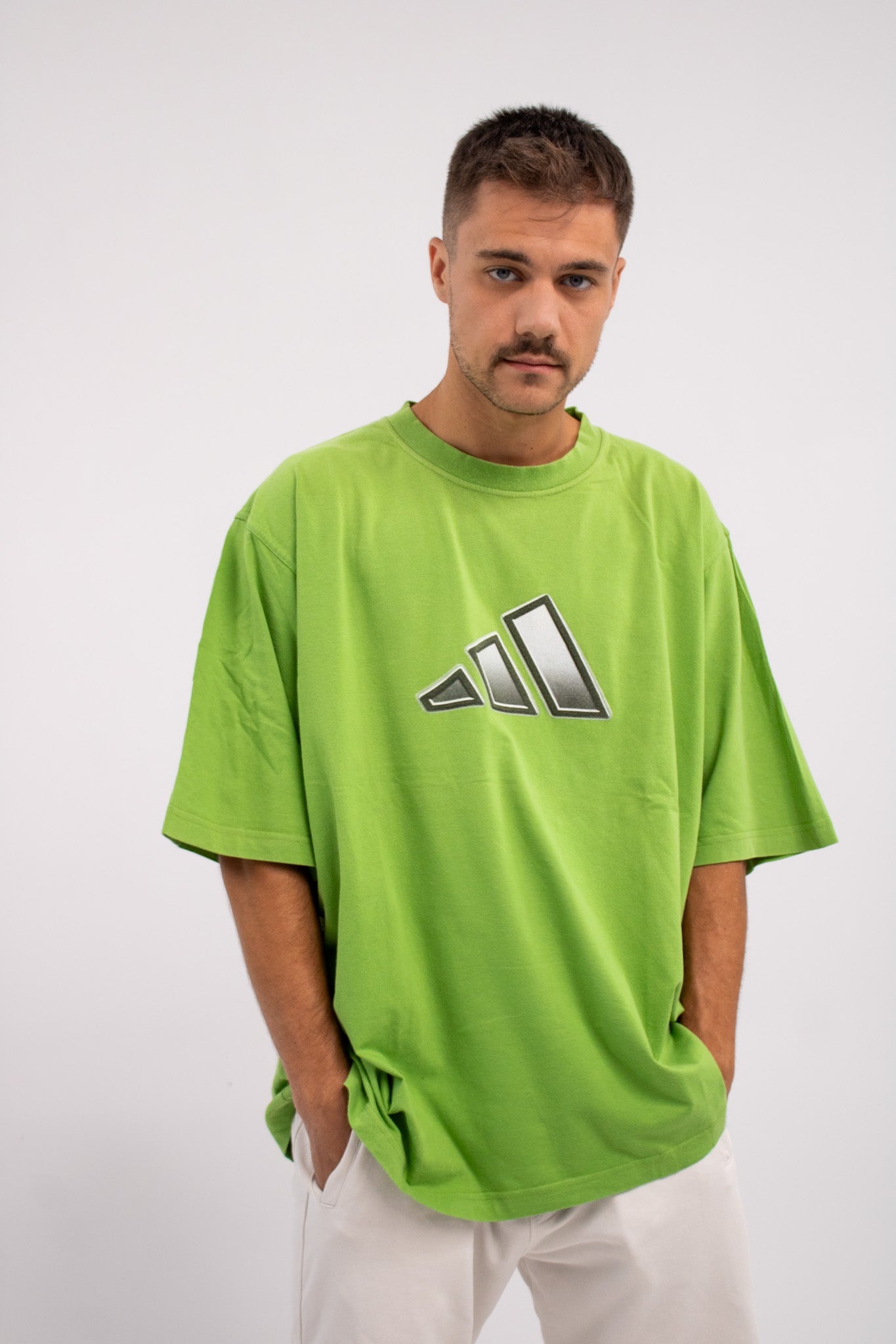 Adidas T-shirt
